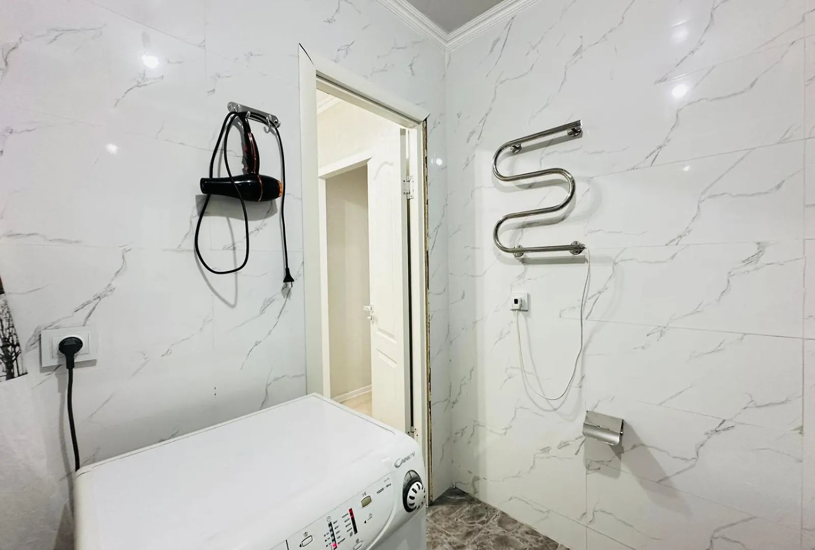 Apartment 1-Комн Улучшенная Квартира Almaty Kazakhstan